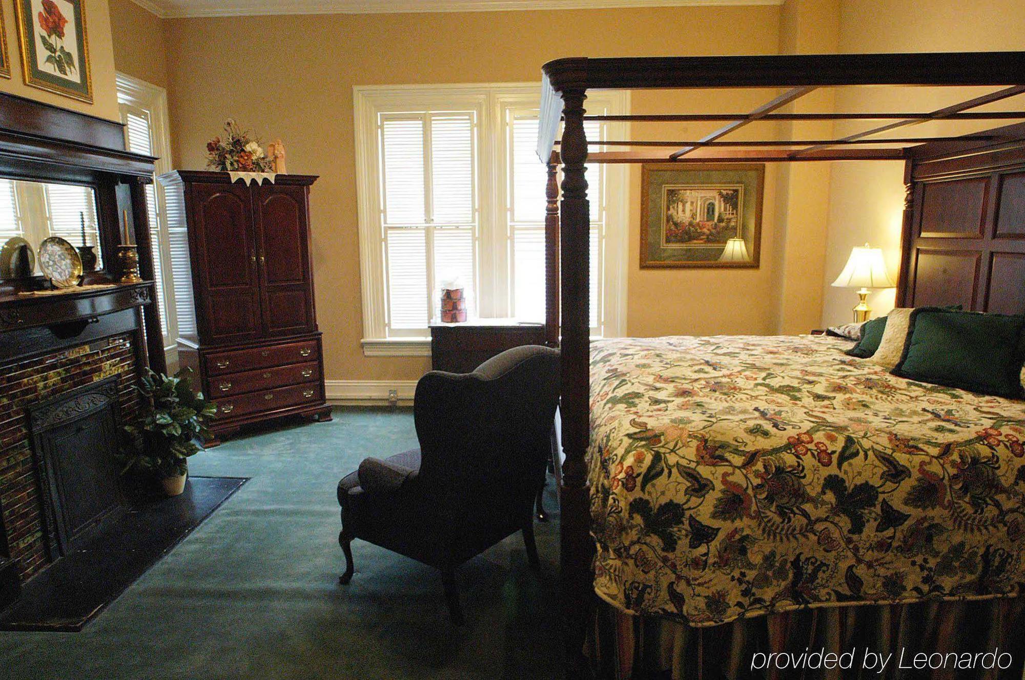 Page House Bed & Breakfast Дъблин Стая снимка
