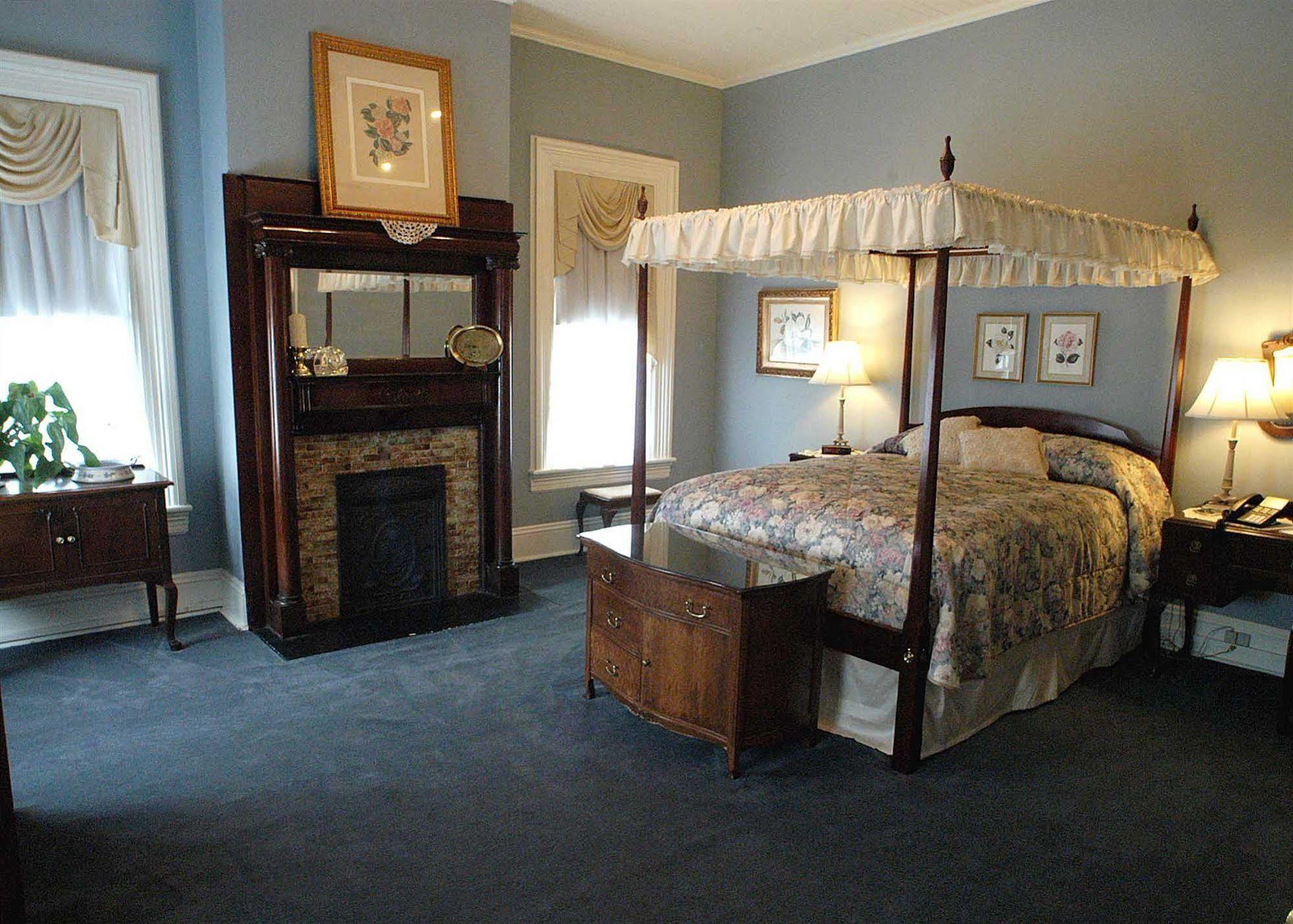 Page House Bed & Breakfast Дъблин Екстериор снимка