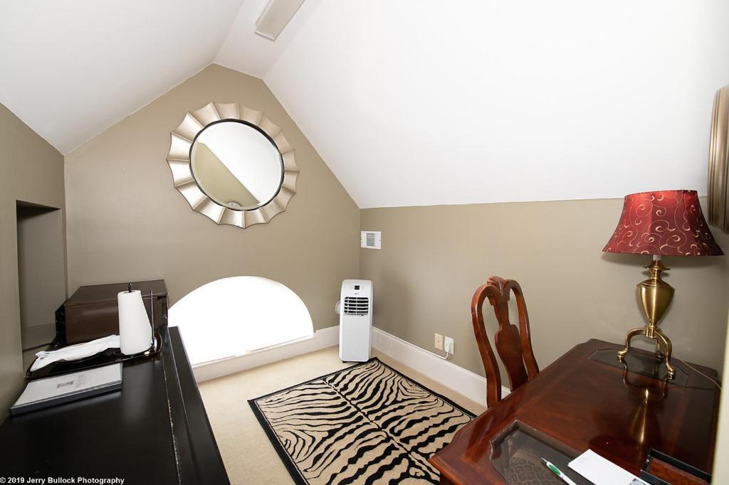 Page House Bed & Breakfast Дъблин Екстериор снимка