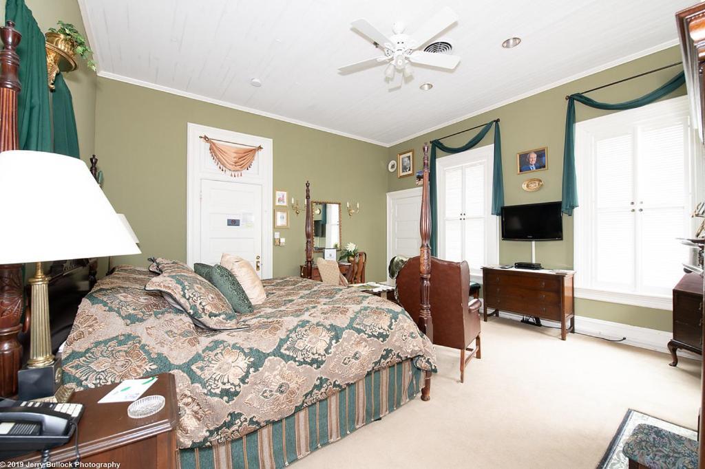 Page House Bed & Breakfast Дъблин Екстериор снимка
