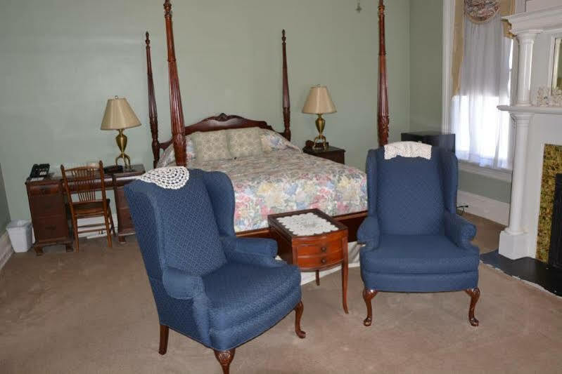 Page House Bed & Breakfast Дъблин Екстериор снимка